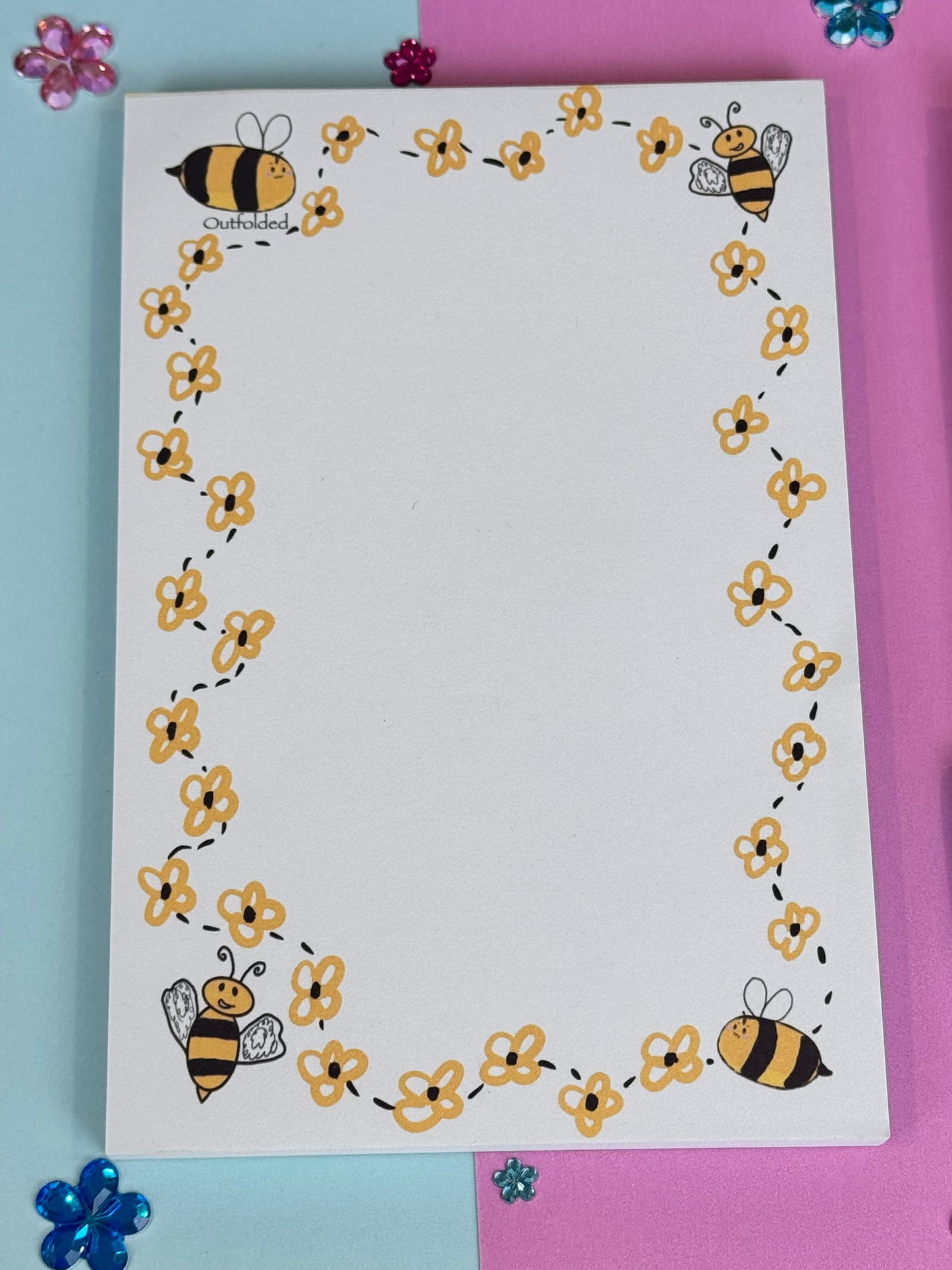 Bumblebee Buzzing Cuties 4x6 Inch 50 Page Notepad