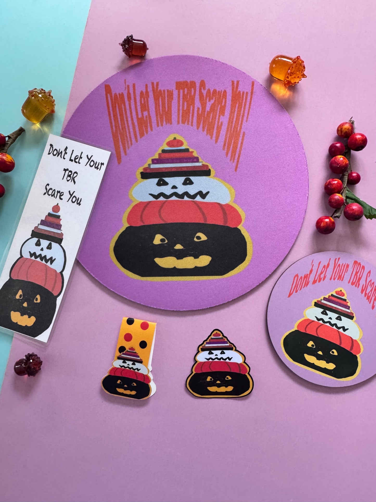 Spooky Jack-o-Lanterns And Their Scary To Be Read Pile