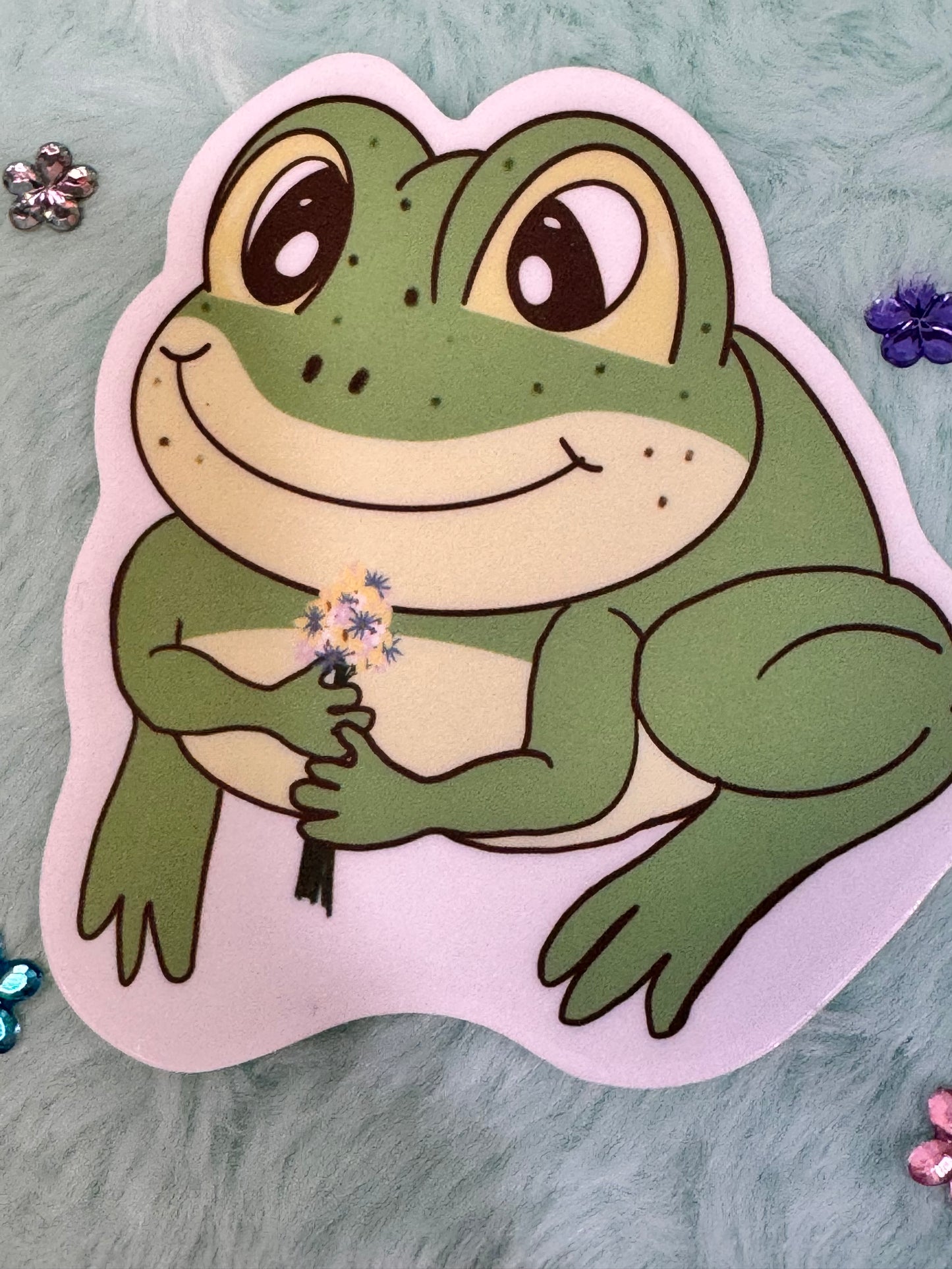 Frog Holding A Flower Bouquet Sticker, Frog In Love Waterproof Water Bottle Decor, Frog Theme Kindle Decoration, Vinyl Sticker (Copy)