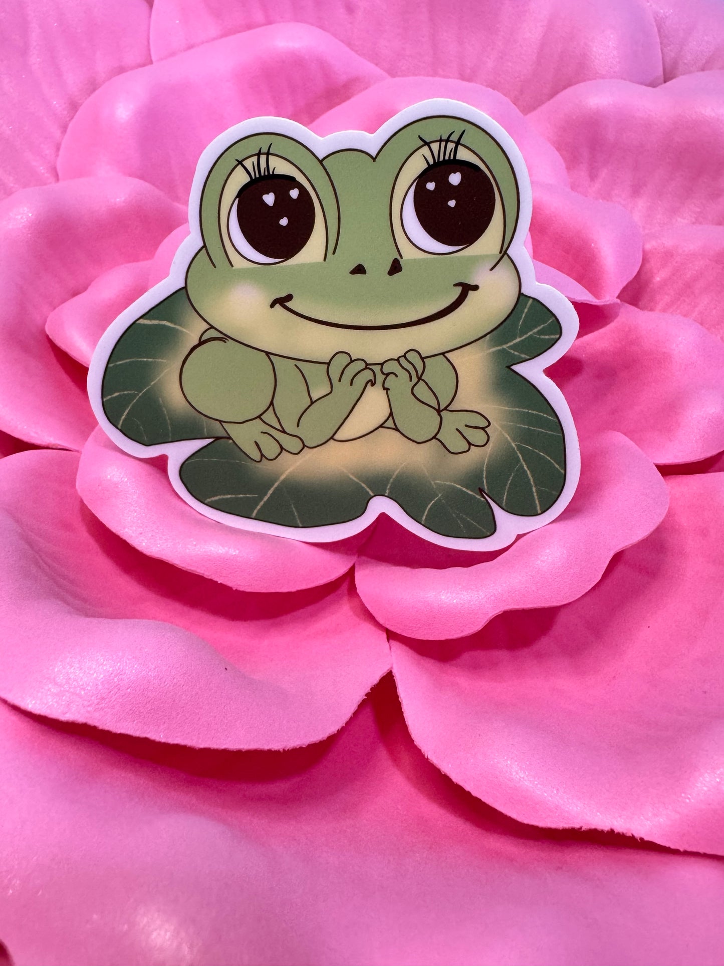 Frog On A Lily Pad Sticker, Frog In Love Waterproof Water Bottle Decor, Frog Theme Kindle Decoration, Vinyl Sticker