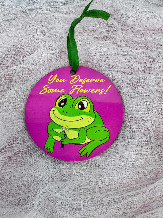 Frog with Flower Bouquet Tree Ornament, Gift For Girlfriend, Round Wooden Tree Hanging Ornament