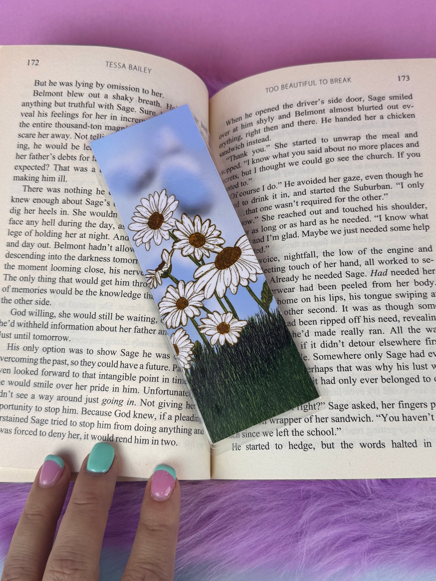 Daisy Flowers Laminated Bookmark, Page Saver For April Birthdays, April Birth Flower, Hand Drawn Flower Art, For Readers and Book Lovers