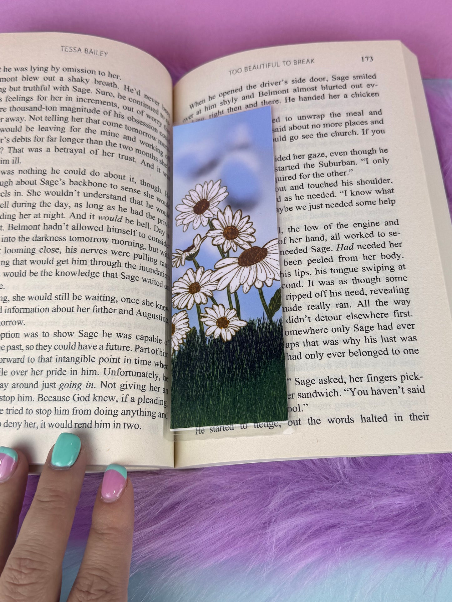 Daisy Flowers Laminated Bookmark, Page Saver For April Birthdays, April Birth Flower, Hand Drawn Flower Art, For Readers and Book Lovers