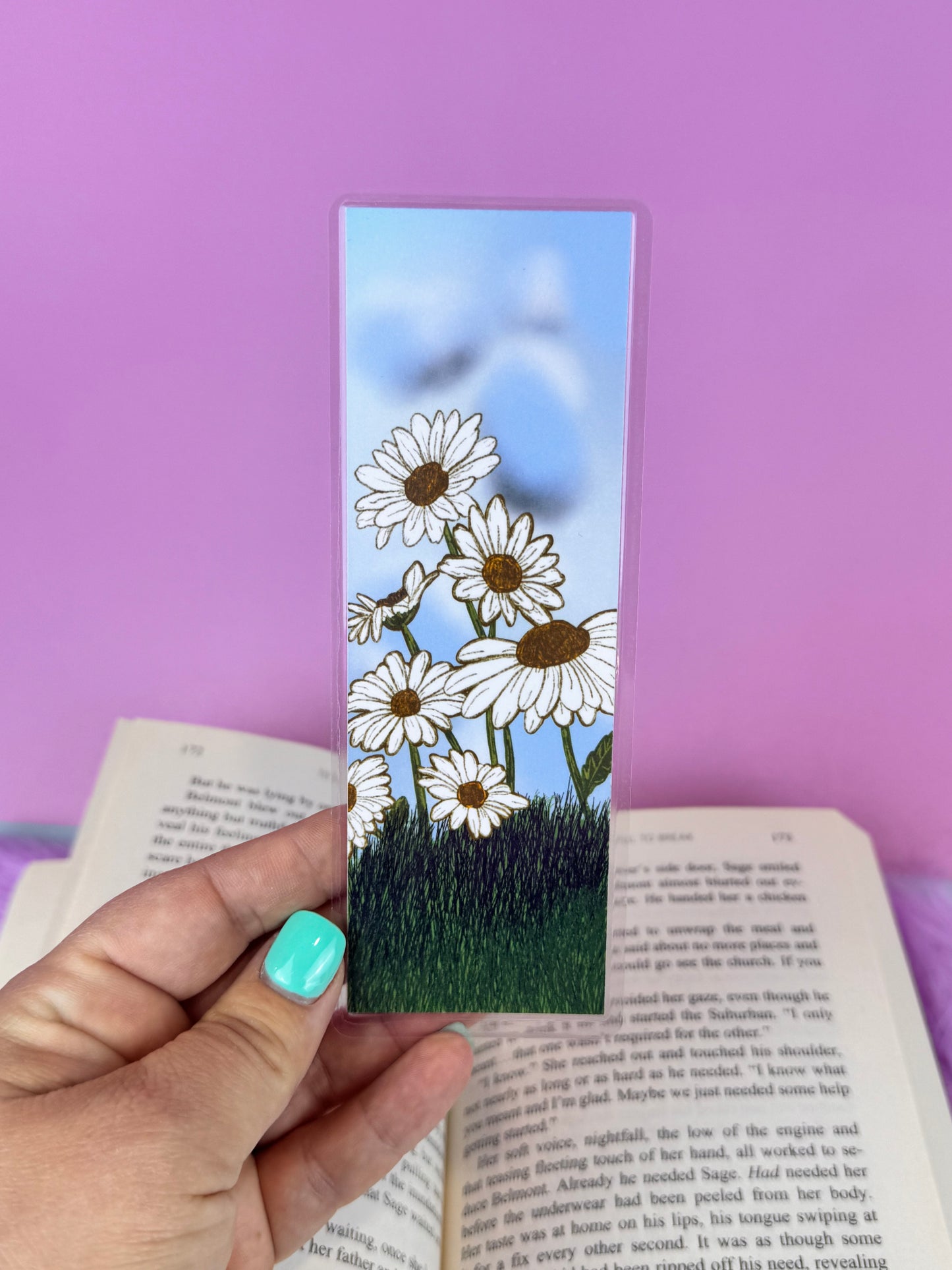 Daisy Flowers Laminated Bookmark, Page Saver For April Birthdays, April Birth Flower, Hand Drawn Flower Art, For Readers and Book Lovers