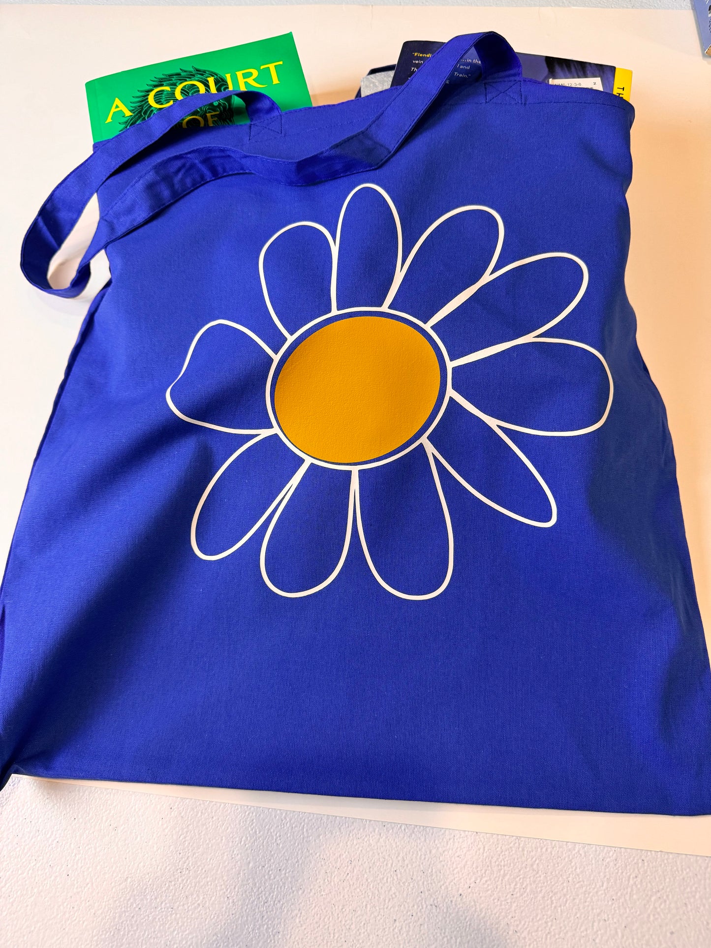 Blue Medium Tote Bag, Lightweight 100 Percent Cotton, Daisy Grocery Bag, 15x16 Inches