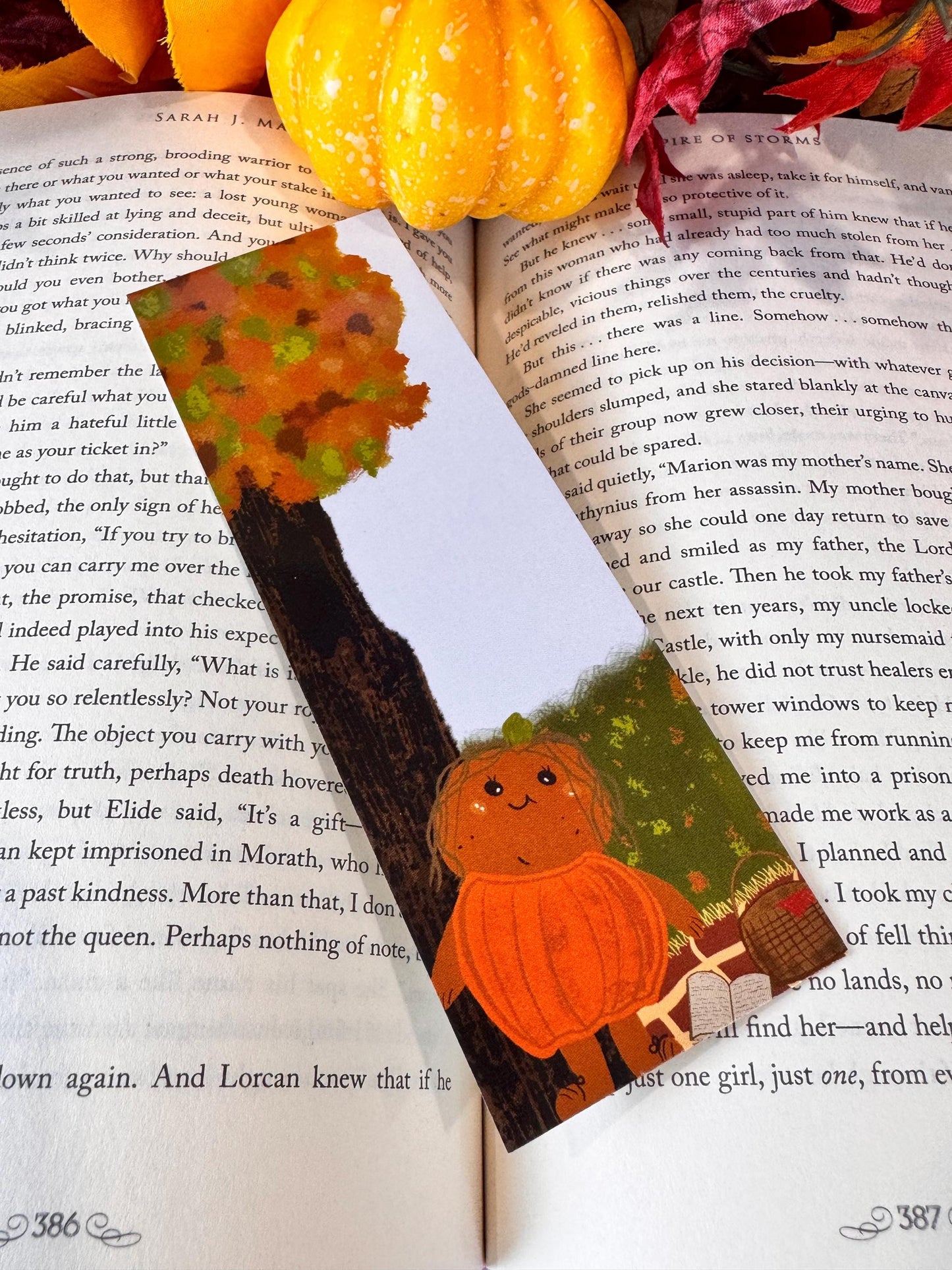 Bookmark for Fall, Patch's Picnic, For Readers and Book Lovers, Autumn Season