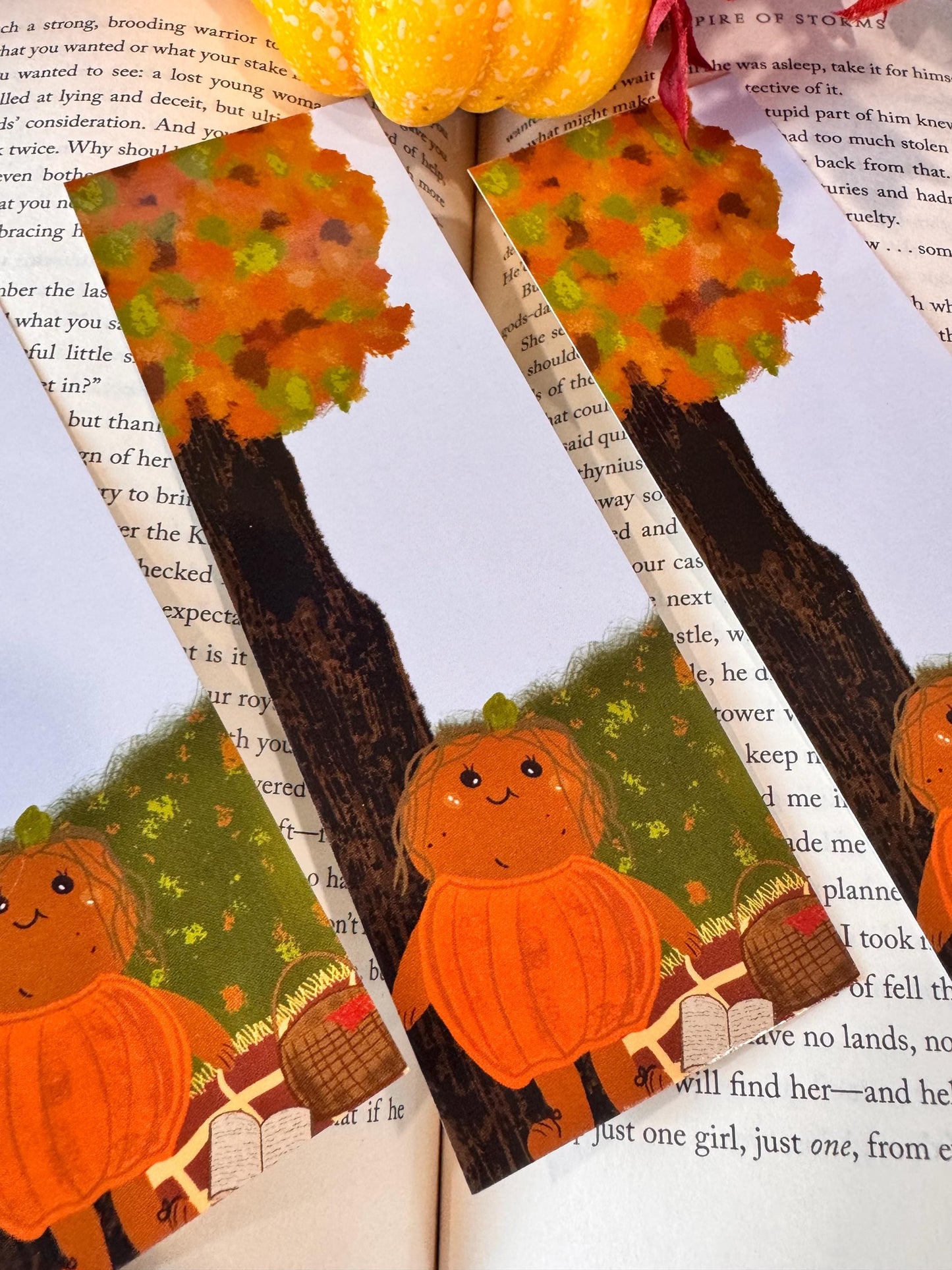 Bookmark for Fall, Patch's Picnic, For Readers and Book Lovers, Autumn Season