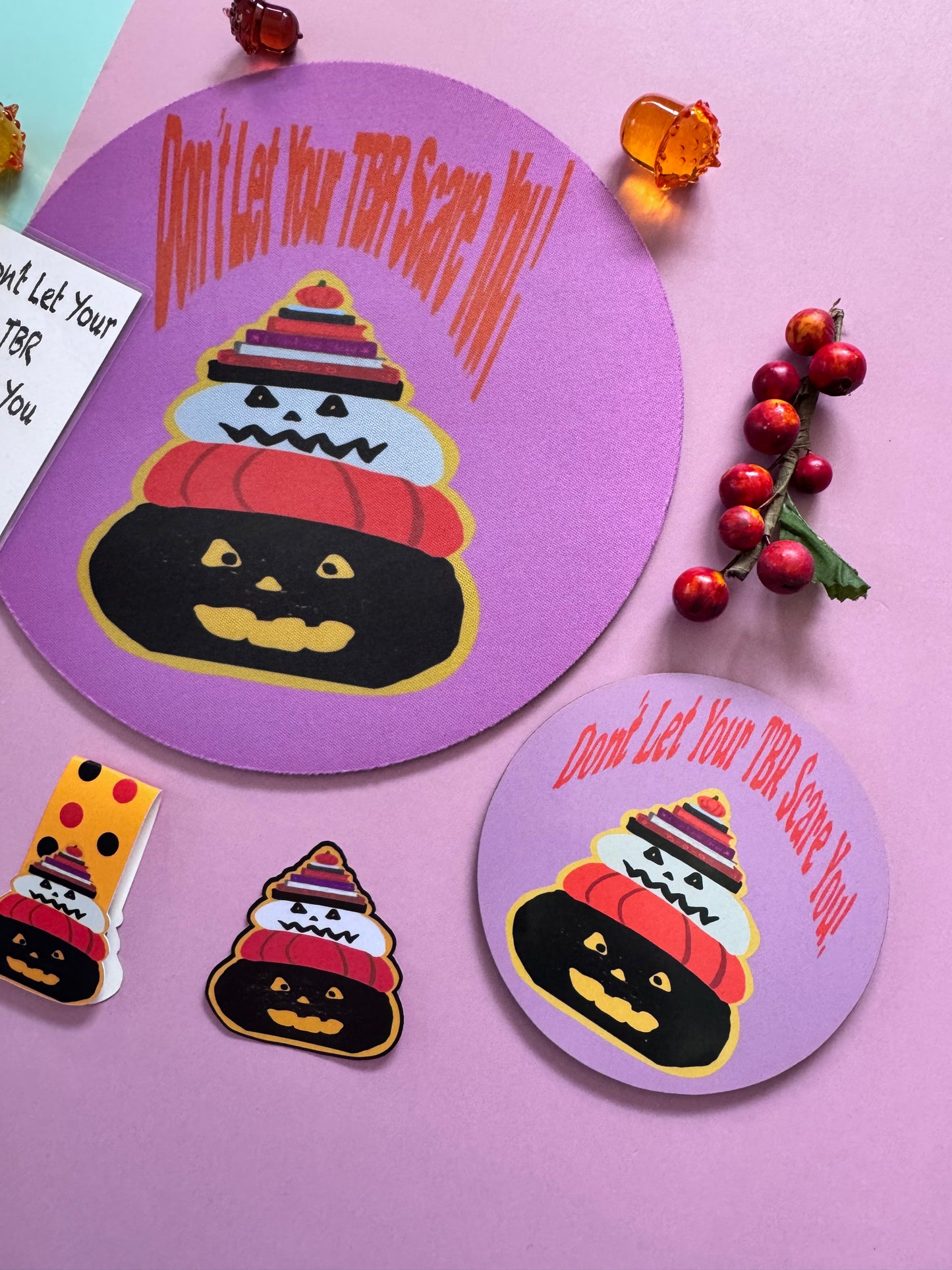 Spooky Jack-o-Lanterns And Their Scary To Be Read Pile