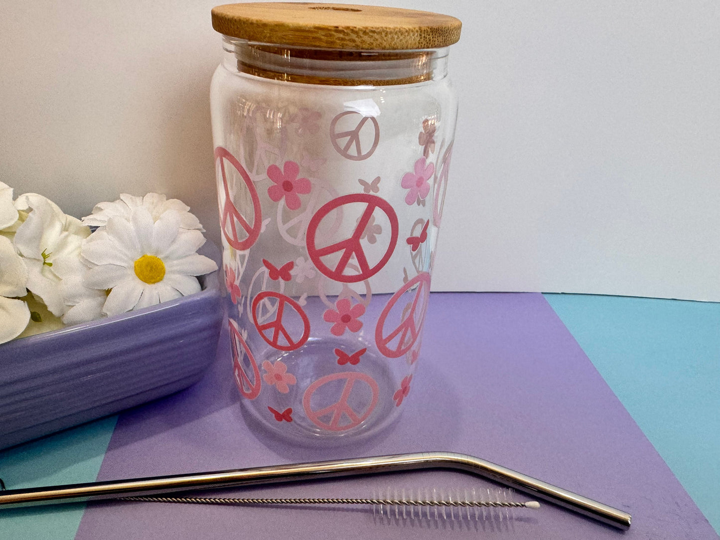 Peace Flowers and Butterflies in Pink Glass Libby Can, 16 Oz With Bamboo Lid and Metal Straw