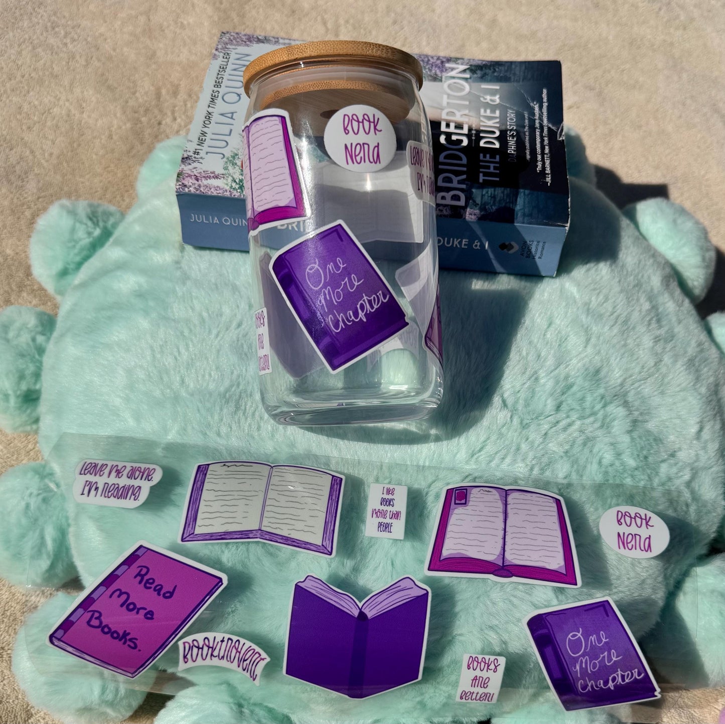 Book Lover Glass Beer Can, Cup For Readers and Book Lovers, Libby Glass Can, Iced Coffee Glass